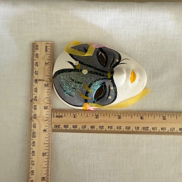 Decorative Venetian Style Wall Decor Mask Glitter Accents Mardi Gras Masquerade - Picture 3 of 4